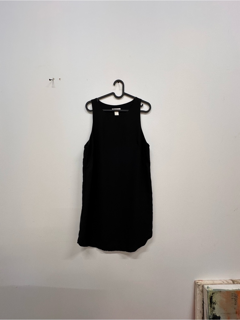 H&M Black Sleeveless Mini Shift Dress